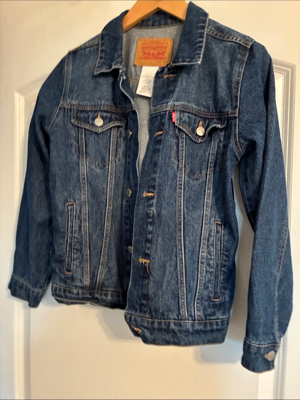Levi's Dark Blue Denim Trucker Jacket - M
